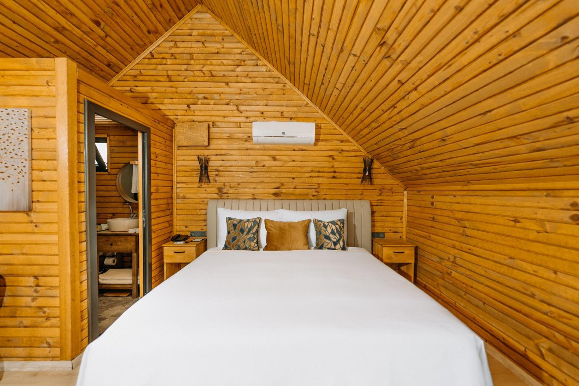 Doors Urla Hotel & Bungalows Esmirna Exterior foto